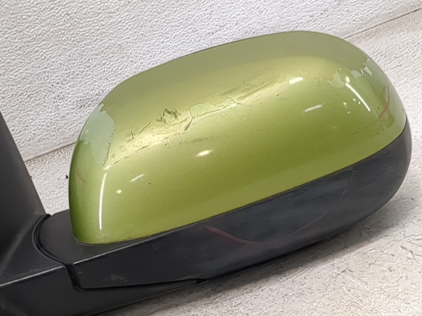 2014-2019 Kia Soul Driver Side View Mirror - Left Door Mirror OEM Used - Oemusedautoparts1.com