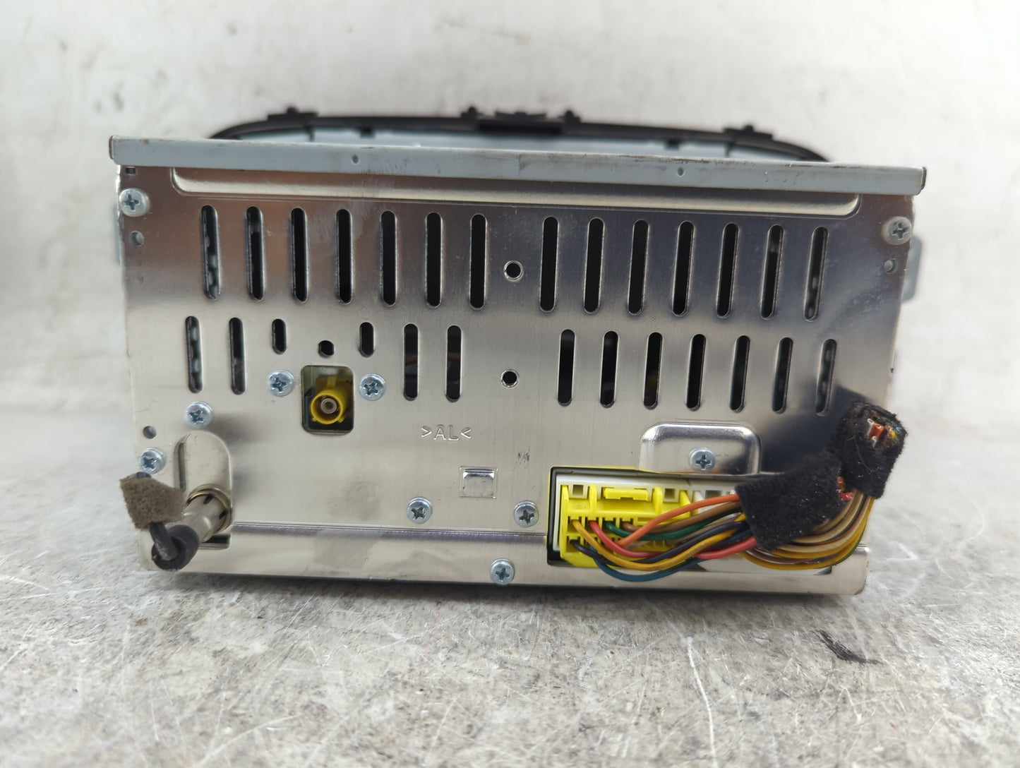 2014-2016 Kia Soul Radio AM FM Cd Player Receiver Replacement Fits Fits 2014 2015 2016 OEM Used Auto Parts - Oemusedautopart