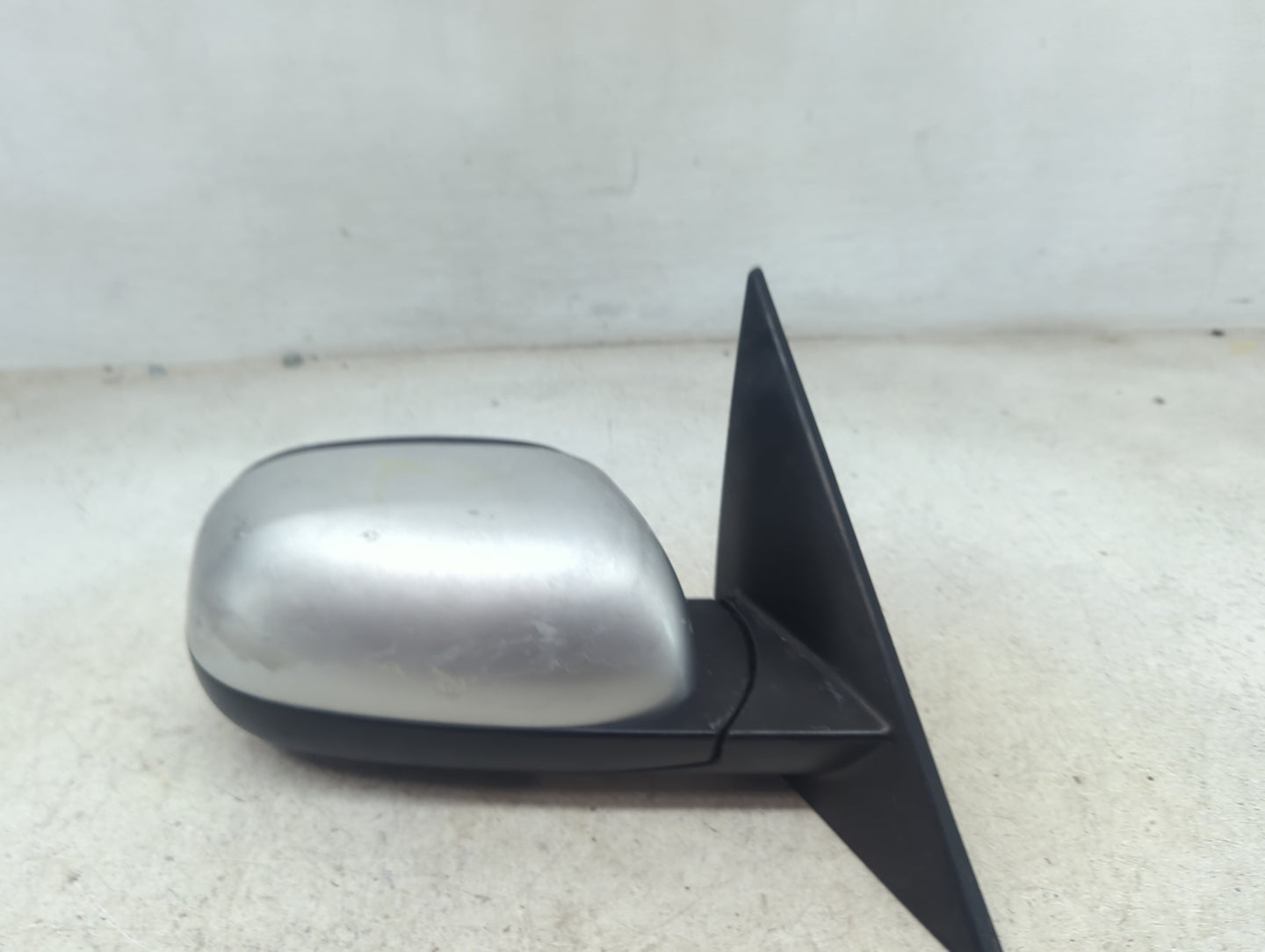 2014-2019 Kia Soul Passenger Side View Mirror - Right Door Mirror OEM Used - Oemusedautoparts1.com