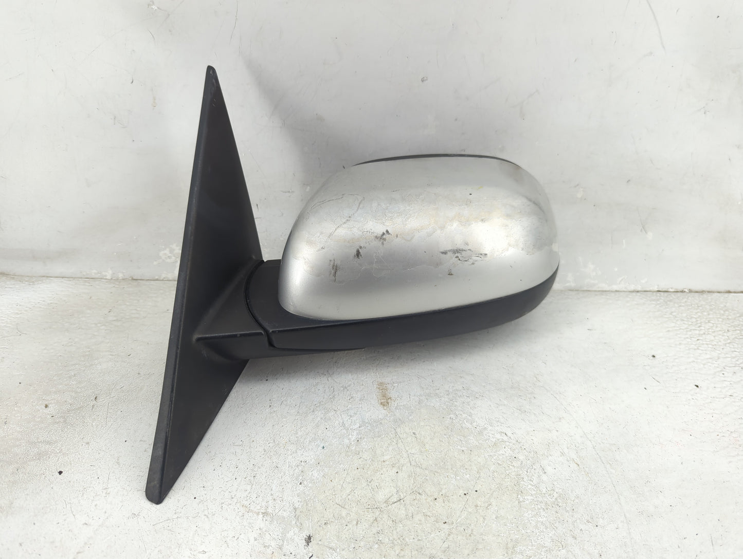 2014-2019 Kia Soul Driver Side View Mirror - Left Door Mirror OEM Used - Oemusedautoparts1.com