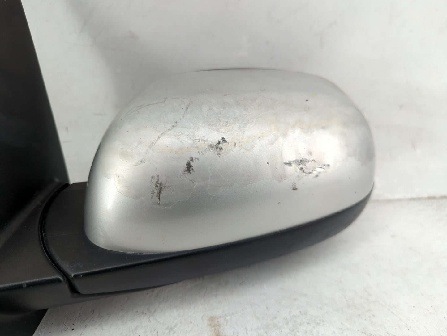 2014-2019 Kia Soul Driver Side View Mirror - Left Door Mirror OEM Used - Oemusedautoparts1.com