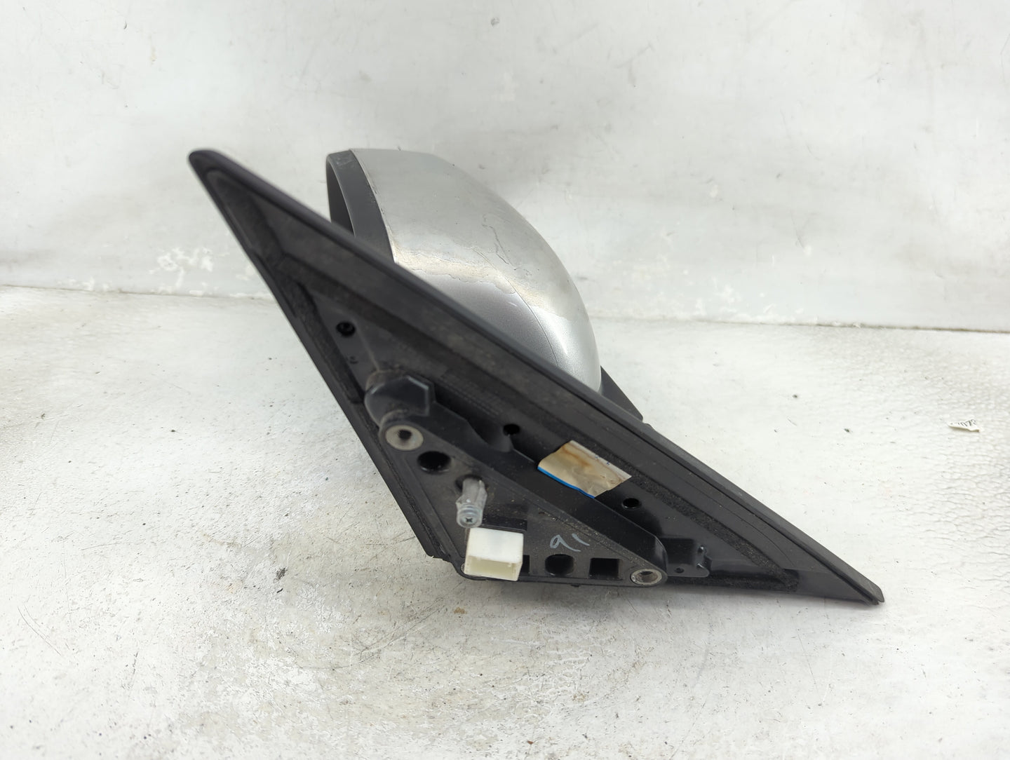 2014-2019 Kia Soul Driver Side View Mirror - Left Door Mirror OEM Used - Oemusedautoparts1.com