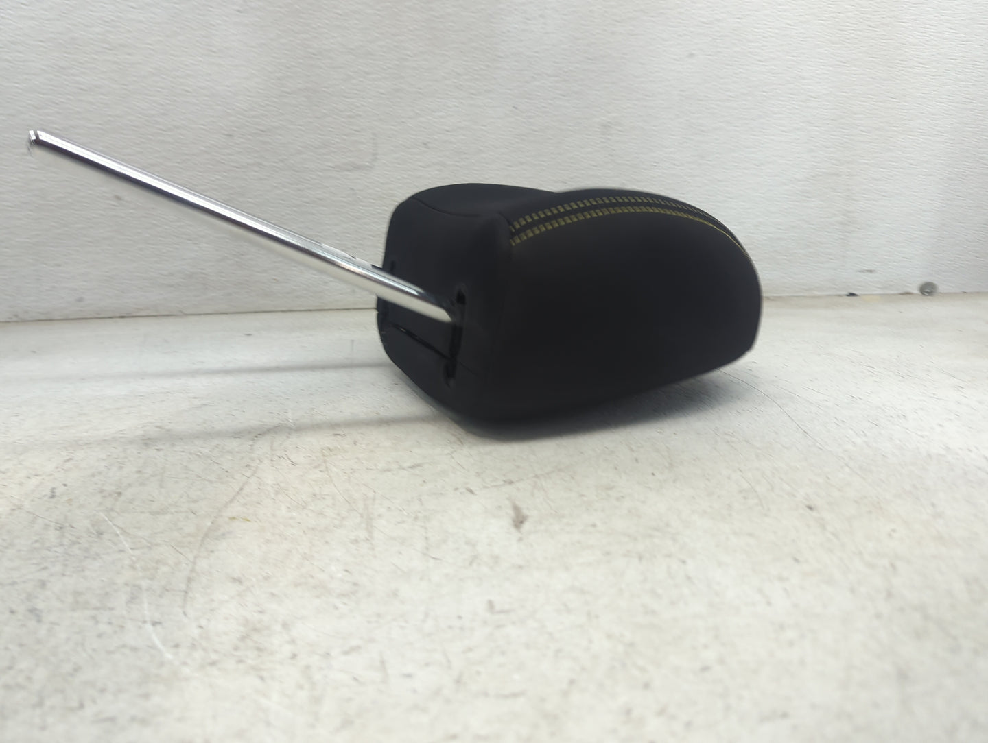 2015 Kia Soul Headrest Head Rest Front Driver Passenger Seat Fits OEM Used Auto Parts - Oemusedautoparts1.com