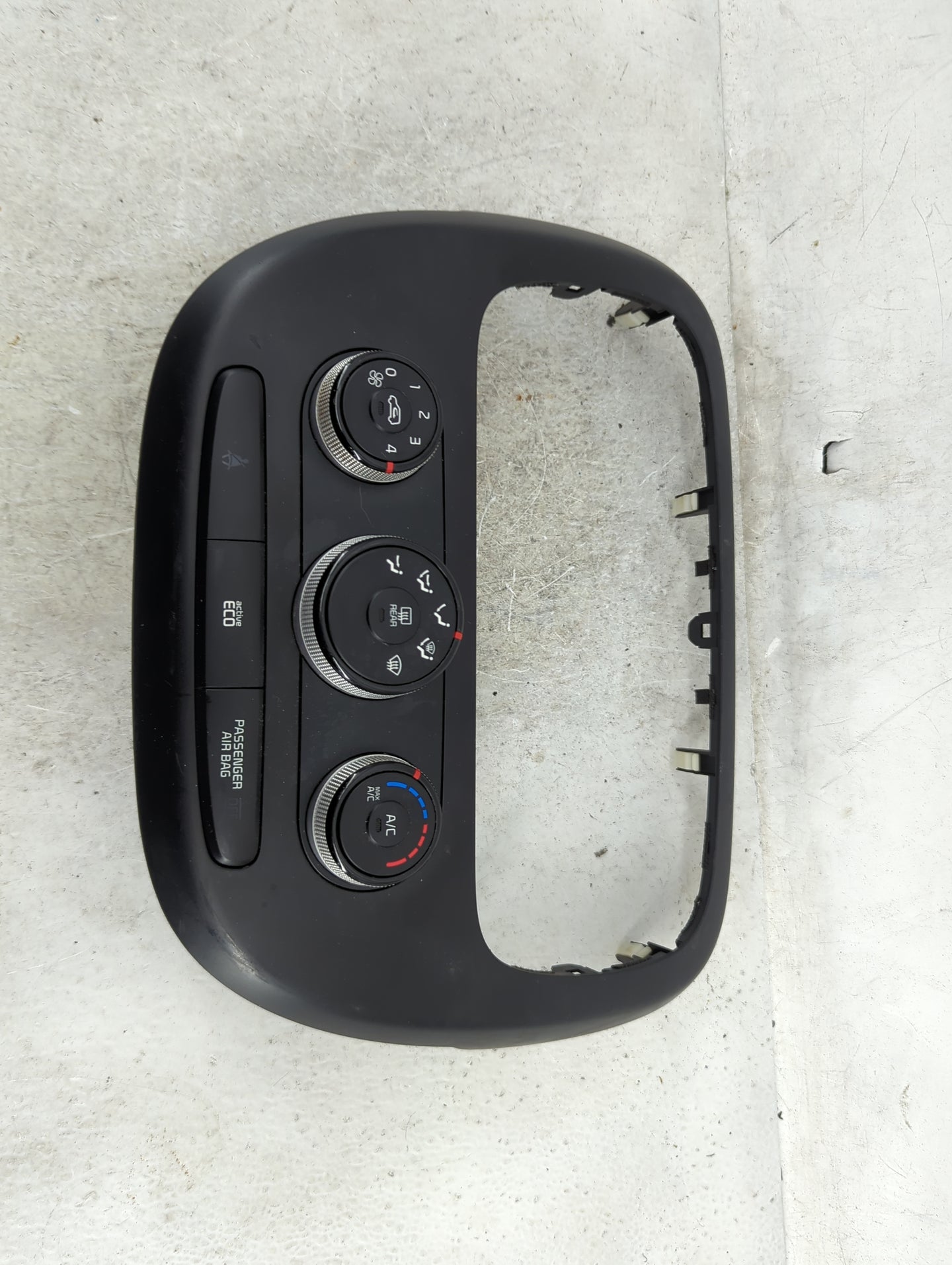 2014-2016 Kia Soul Climate Control Module Temperature AC/Heater Replacement Fits Fits 2014 2015 2016 OEM Used Auto Parts - O