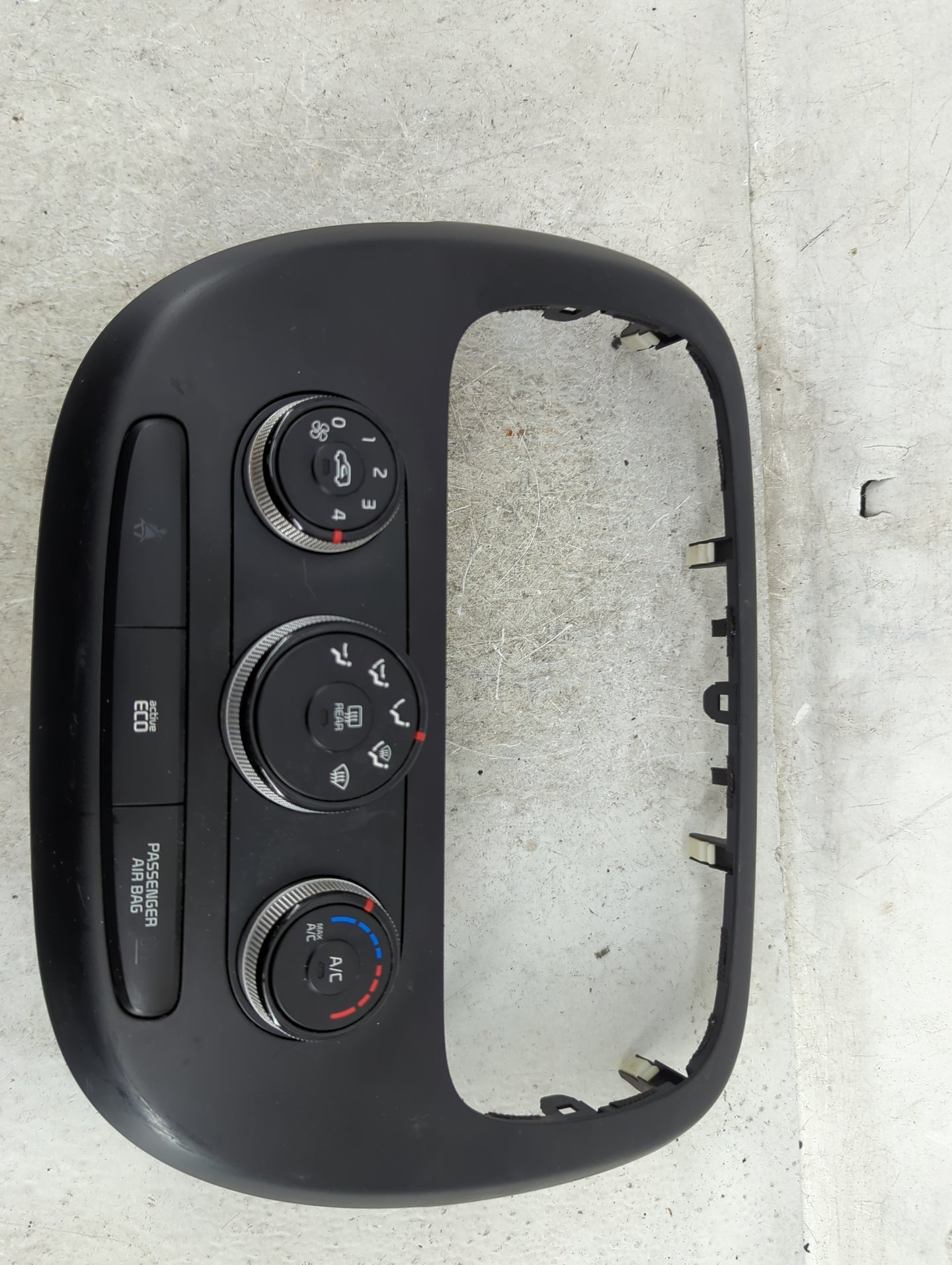 2014-2016 Kia Soul Climate Control Module Temperature AC/Heater Replacement Fits Fits 2014 2015 2016 OEM Used Auto Parts - O