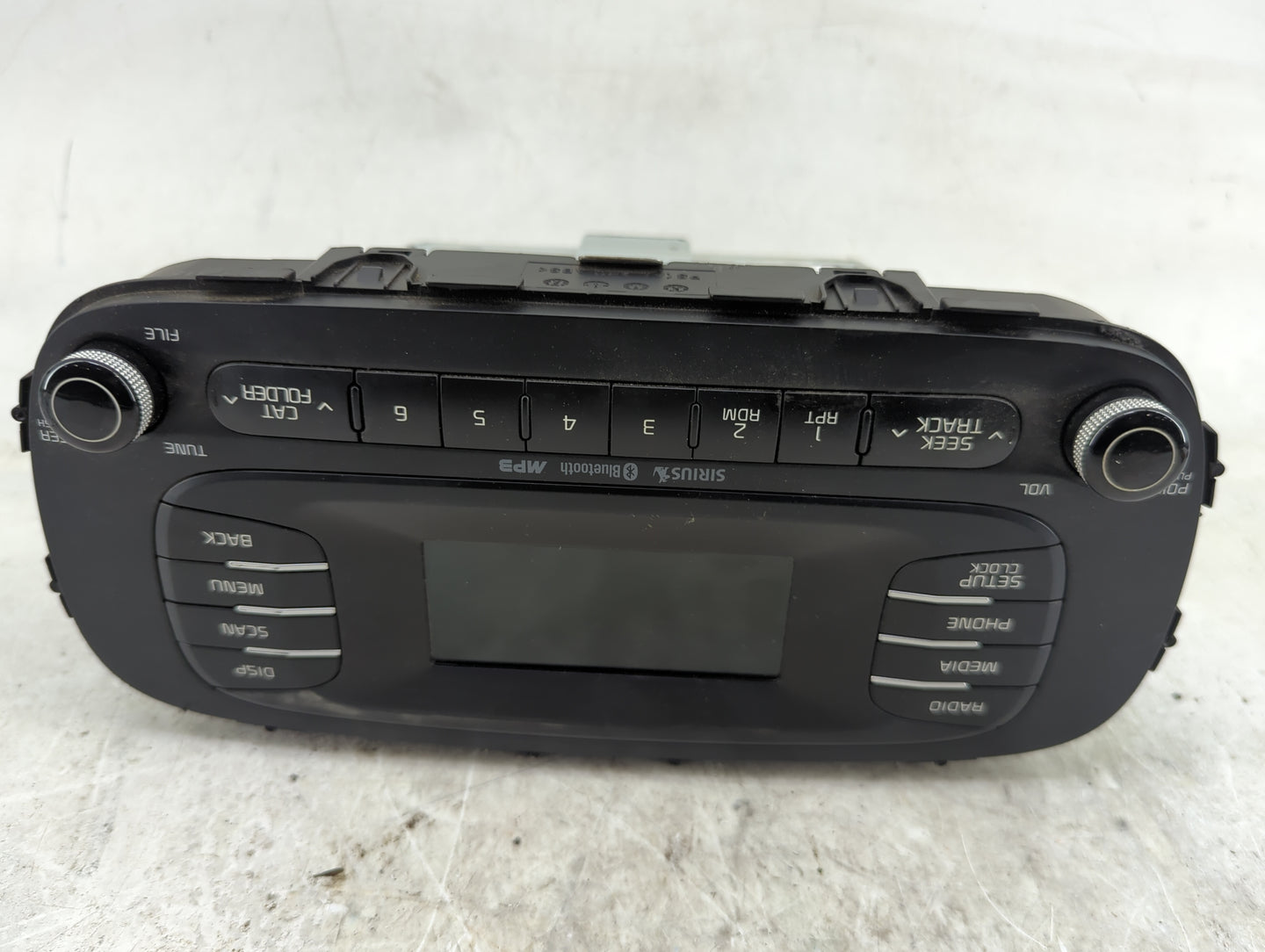 2015-2016 Kia Soul Radio AM FM Cd Player Receiver Replacement P/N:96170-B2000CA AM1A0B2AN, 96170-B2090CA Fits Fits 2015 2016