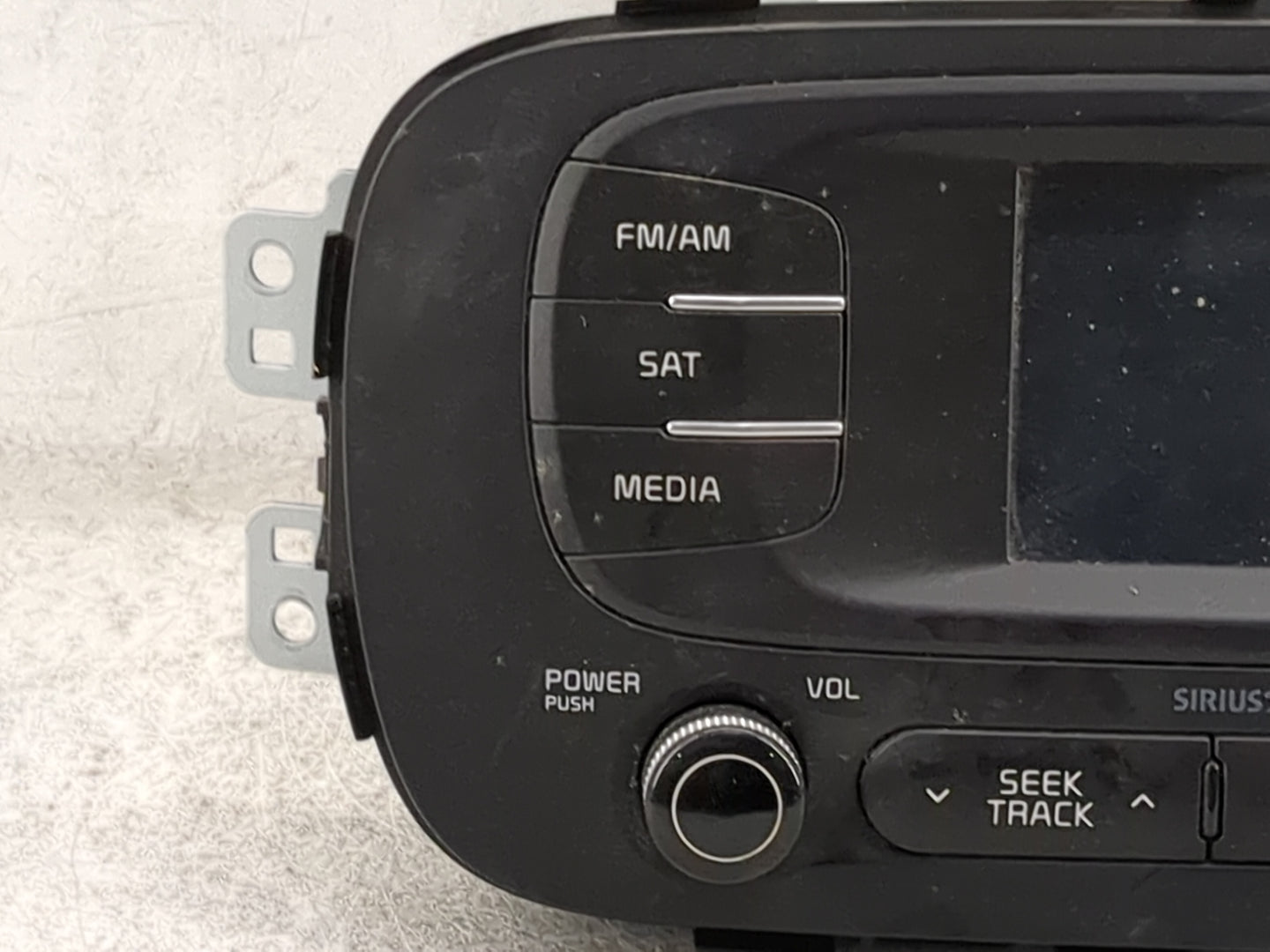 2014-2016 Kia Soul Radio AM FM Cd Player Receiver Replacement P/N:96160B2020CA ACBA0B2AN Fits Fits 2014 2015 2016 OEM Used A