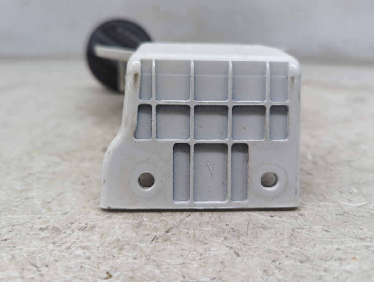 2015 Kia Soul Fuel Tank Door Lid Gas Tank 1498623 - Oemusedautoparts1.com