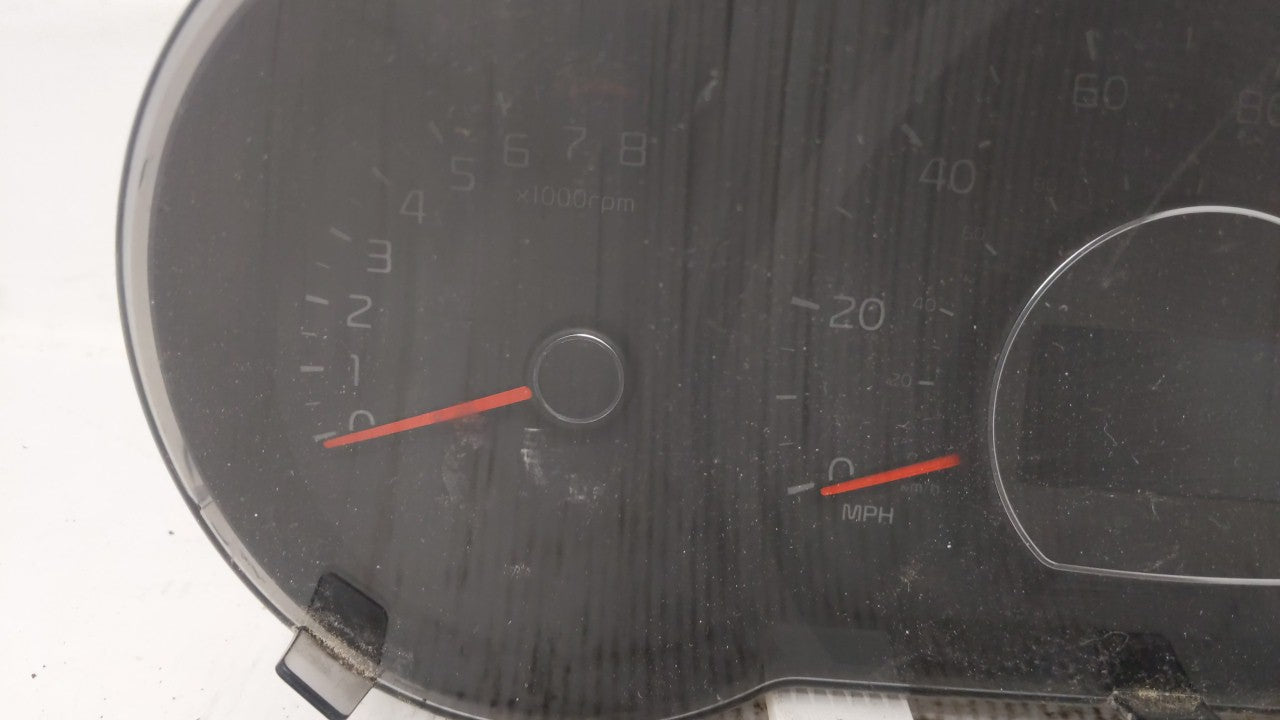 2014-2015 Kia Soul Instrument Cluster Speedometer Gauges P/N:94006-B2510 Fits Fits 2014 2015 OEM Used Auto Parts - Oemusedau