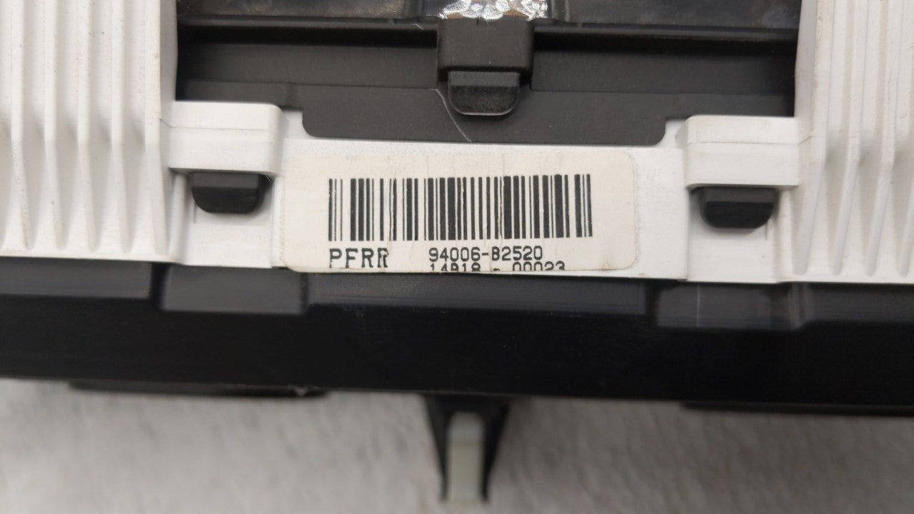 2014-2015 Kia Soul Instrument Cluster Speedometer Gauges P/N:94006-B2510 94006-B2520 Fits Fits 2014 2015 OEM Used Auto Parts