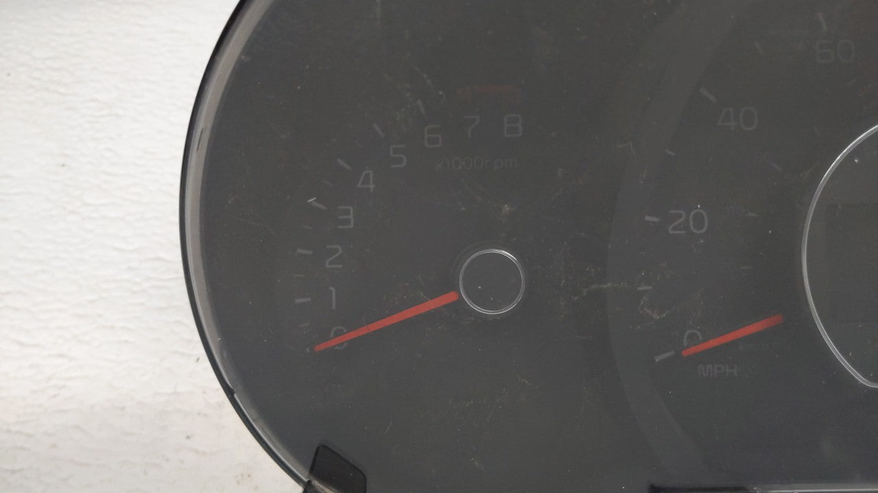 2014-2015 Kia Soul Instrument Cluster Speedometer Gauges P/N:94006-B2510 94006-B2520 Fits Fits 2014 2015 OEM Used Auto Parts