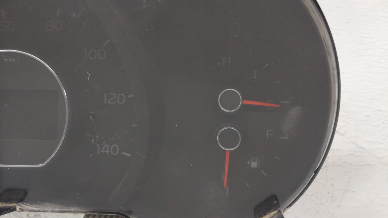 2014-2015 Kia Soul Instrument Cluster Speedometer Gauges P/N:94006-B2510 94006-B2520 Fits Fits 2014 2015 OEM Used Auto Parts