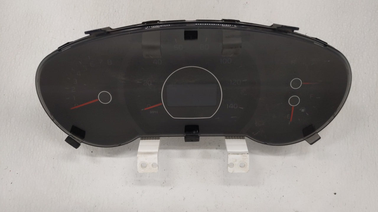 2014-2015 Kia Soul Instrument Cluster Speedometer Gauges P/N:94006-B2540 Fits Fits 2014 2015 OEM Used Auto Parts - Oemusedau