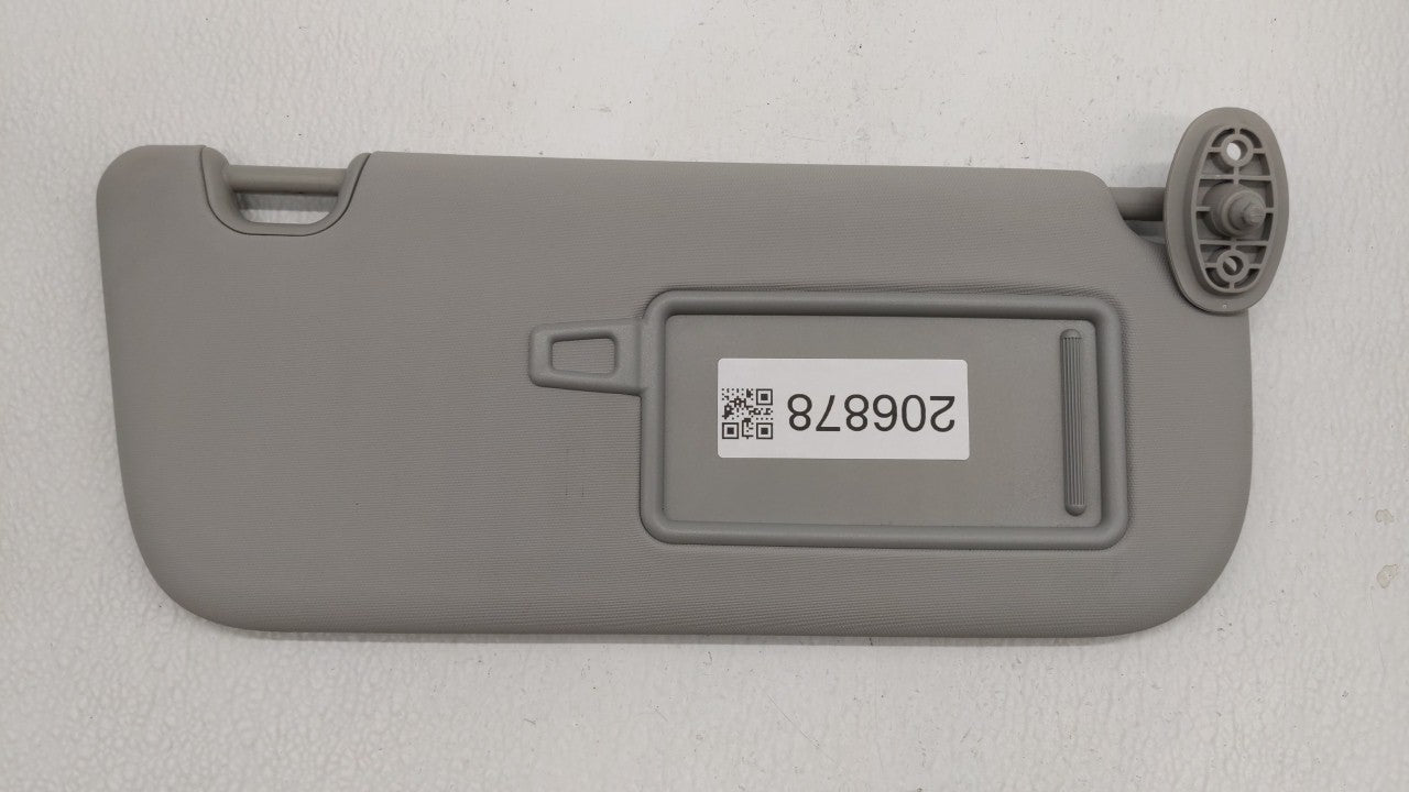 2015-2019 Kia Soul Sun Visor Shade Replacement Passenger Right Mirror Fits Fits 2015 2016 2017 2018 2019 OEM Used Auto Parts