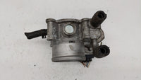 2012-2019 Kia Soul Throttle Body P/N:35100-2B300 Fits Fits 2012 2013 2014 2015 2016 2017 2018 2019 OEM Used Auto Parts - Oem