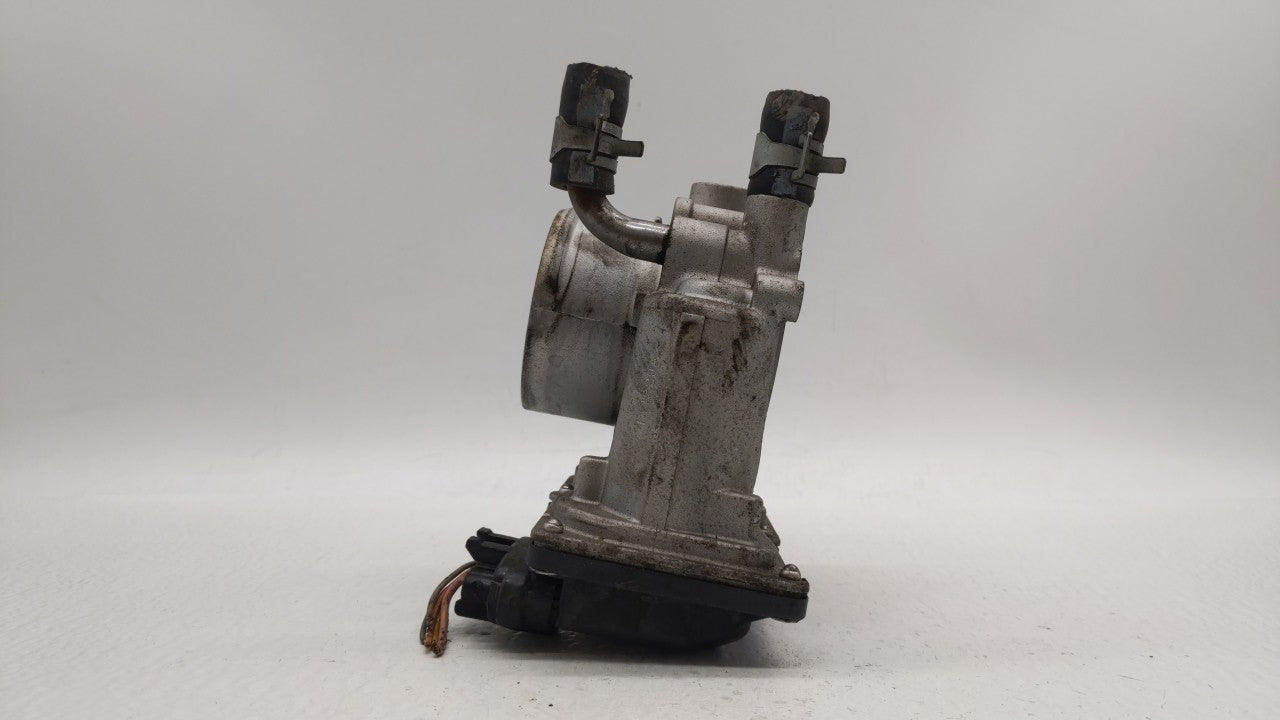2012-2019 Kia Soul Throttle Body P/N:5302-1S02 35100-2B300 Fits Fits 2012 2013 2014 2015 2016 2017 2018 2019 OEM Used Auto P