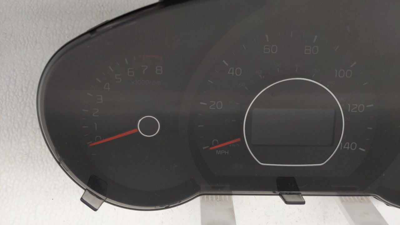2014-2015 Kia Soul Instrument Cluster Speedometer Gauges P/N:94006-B2510 94006-B2520 Fits Fits 2014 2015 OEM Used Auto Parts