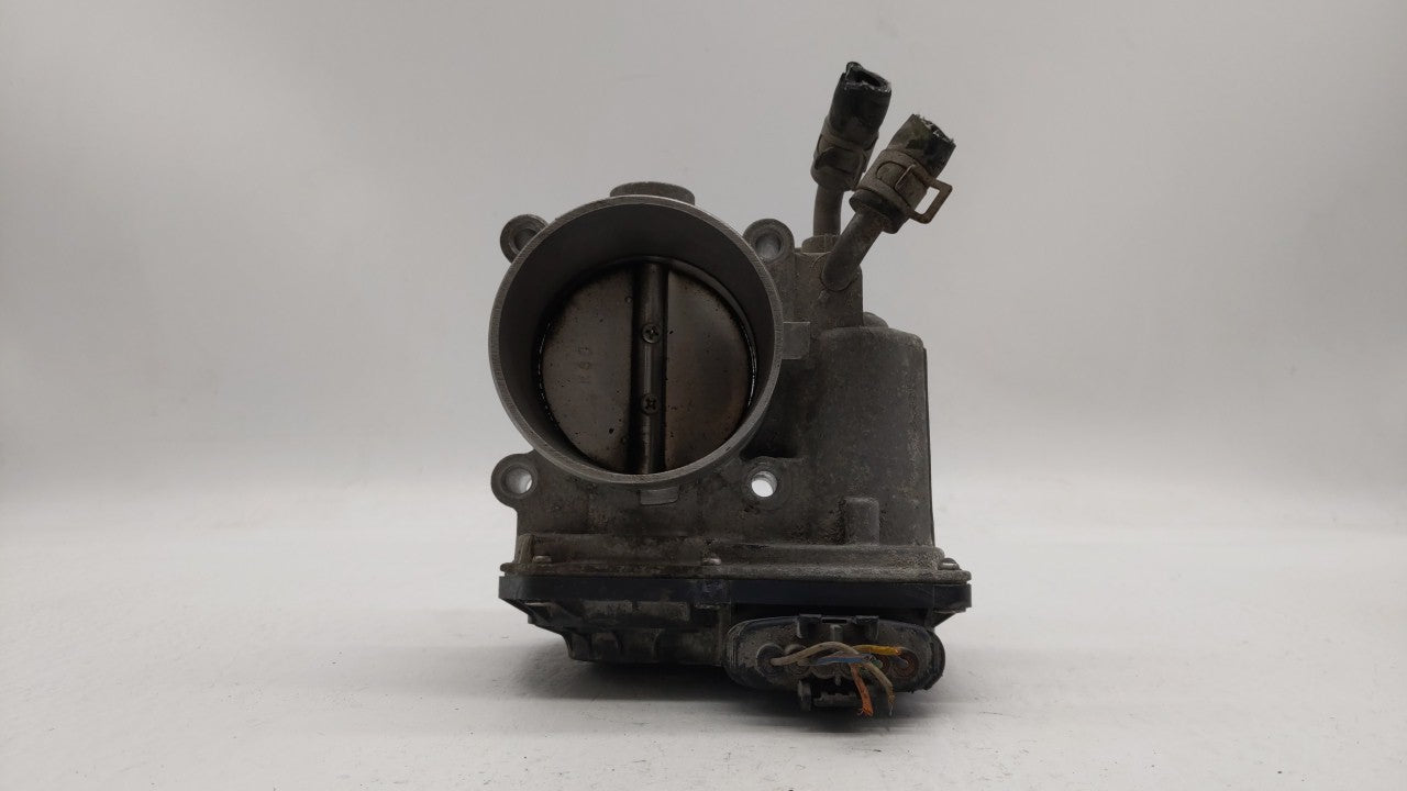 2014-2019 Kia Soul Throttle Body P/N:35100-2E000 Fits Fits 2011 2012 2013 2014 2015 2016 2017 2018 2019 OEM Used Auto Parts 