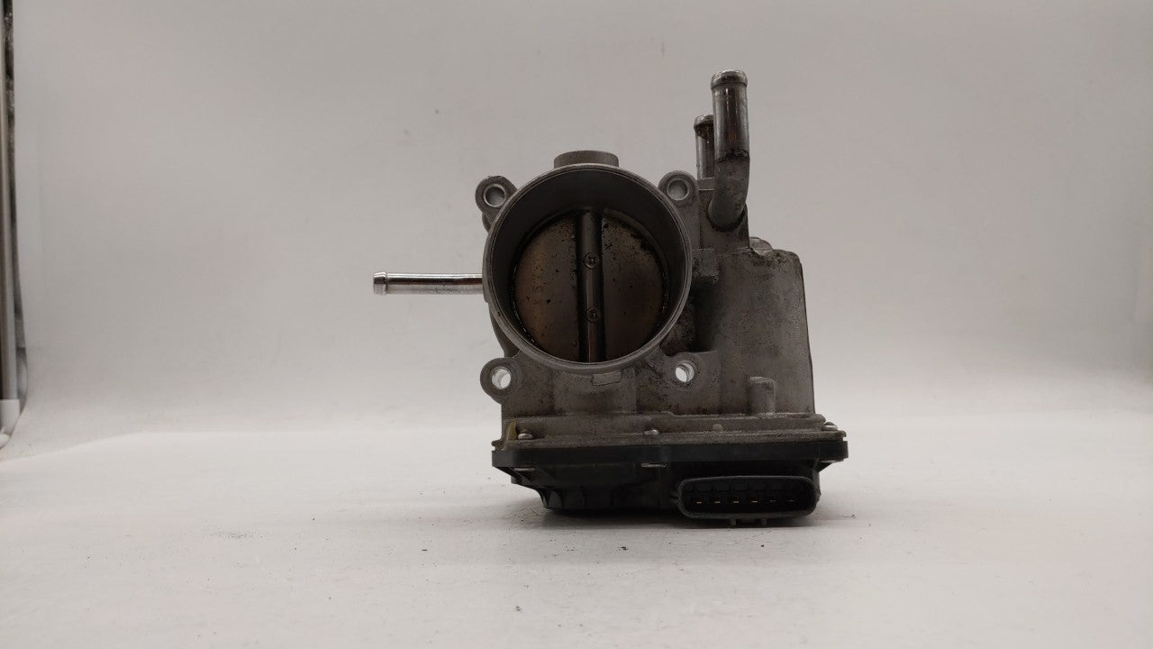 2012-2019 Kia Soul Throttle Body P/N:5302-1S02 35100-2B300 Fits Fits 2012 2013 2014 2015 2016 2017 2018 2019 OEM Used Auto P