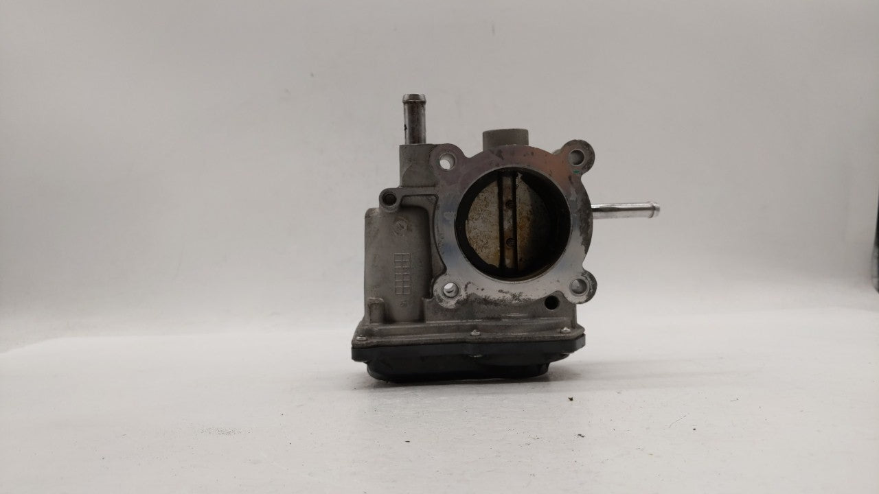 2012-2019 Kia Soul Throttle Body P/N:5302-1S02 35100-2B300 Fits Fits 2012 2013 2014 2015 2016 2017 2018 2019 OEM Used Auto P