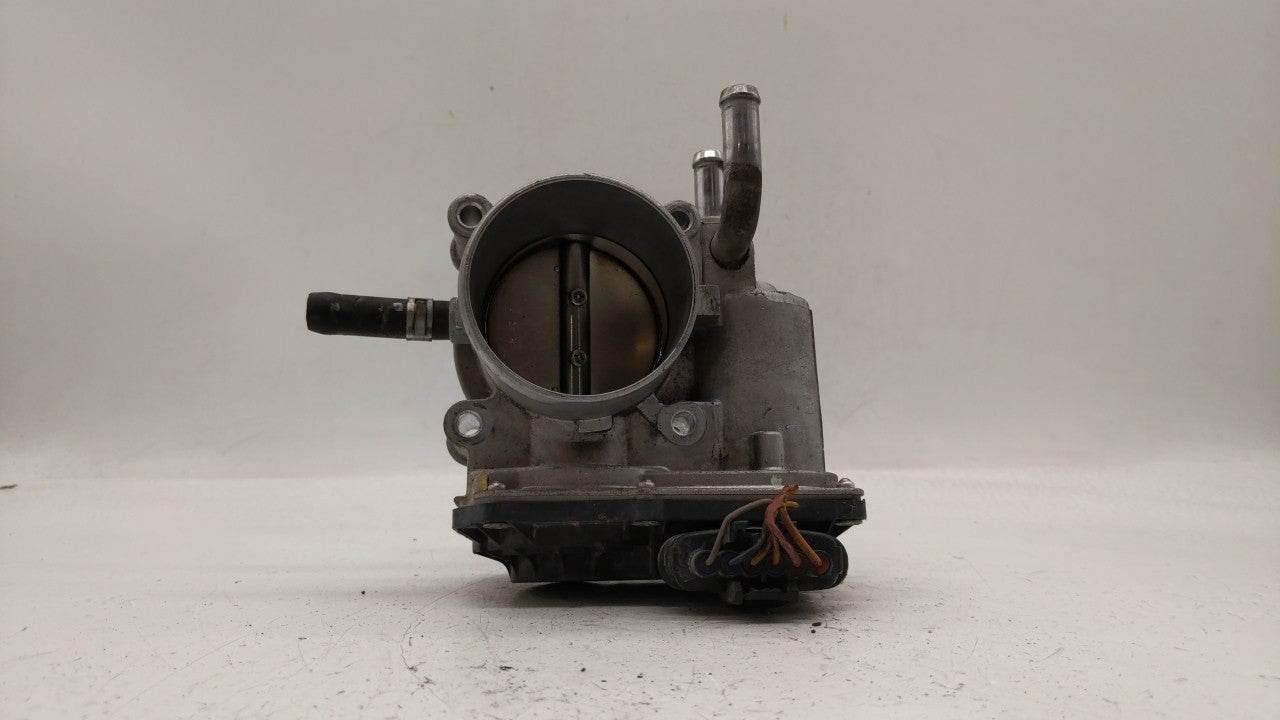 2012-2019 Kia Soul Throttle Body P/N:5302-1S02 35100-2B300 Fits Fits 2012 2013 2014 2015 2016 2017 2018 2019 OEM Used Auto P