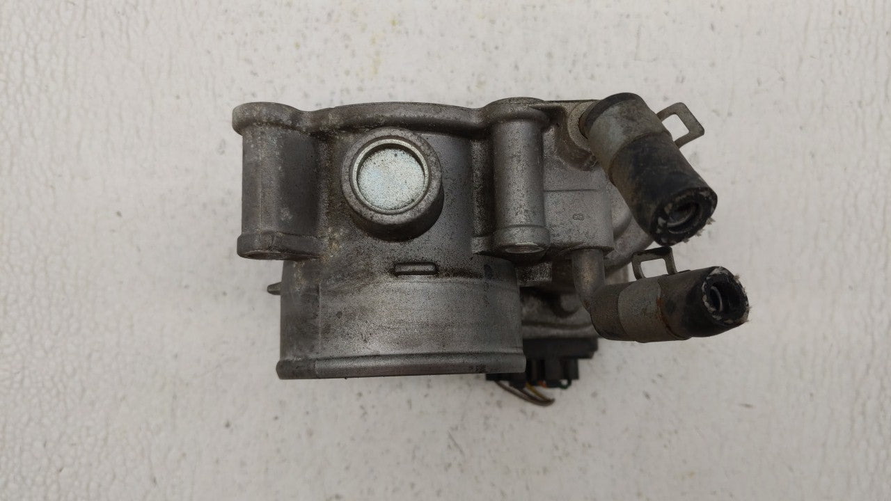 2014-2019 Kia Soul Throttle Body P/N:35100-2E000 Fits Fits 2011 2012 2013 2014 2015 2016 2017 2018 2019 OEM Used Auto Parts 