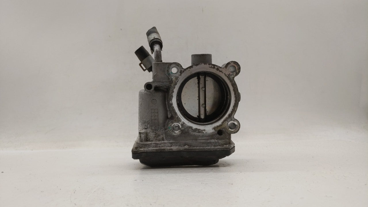 2014-2019 Kia Soul Throttle Body P/N:35100-2E000 Fits Fits 2011 2012 2013 2014 2015 2016 2017 2018 2019 OEM Used Auto Parts 