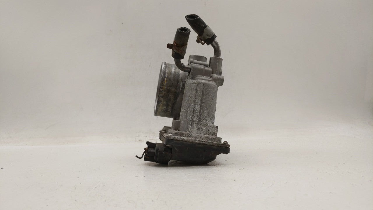 2014-2019 Kia Soul Throttle Body P/N:35100-2E000 Fits Fits 2011 2012 2013 2014 2015 2016 2017 2018 2019 OEM Used Auto Parts 