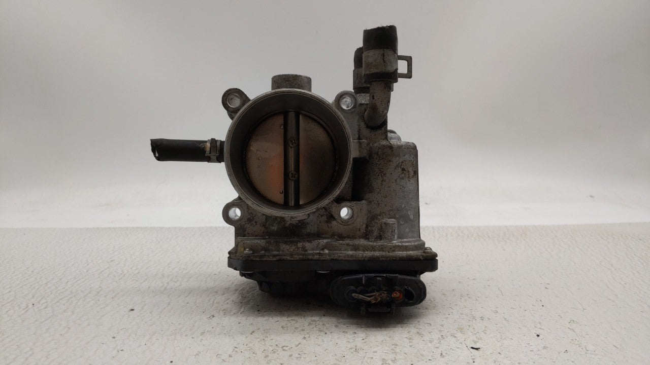 2012-2019 Kia Soul Throttle Body P/N:5302-1S02 35100-2B300 Fits Fits 2012 2013 2014 2015 2016 2017 2018 2019 OEM Used Auto P