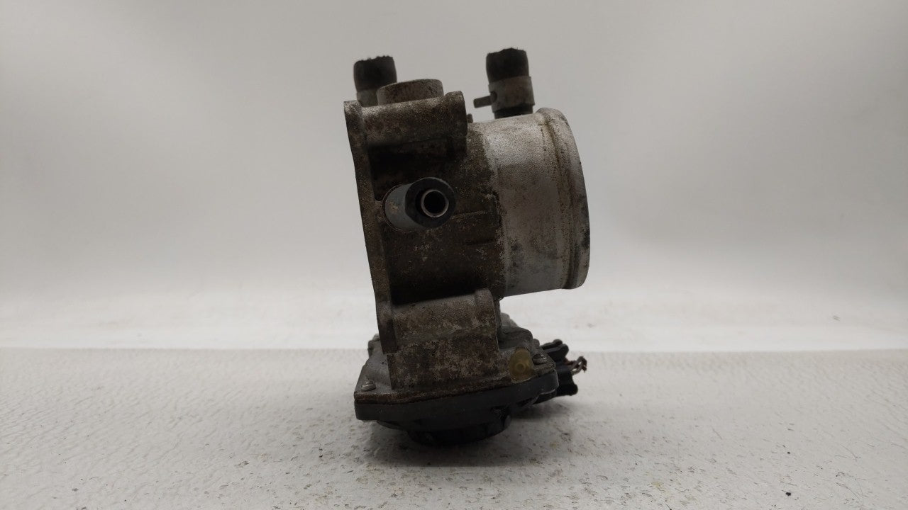 2012-2019 Kia Soul Throttle Body P/N:5302-1S02 35100-2B300 Fits Fits 2012 2013 2014 2015 2016 2017 2018 2019 OEM Used Auto P