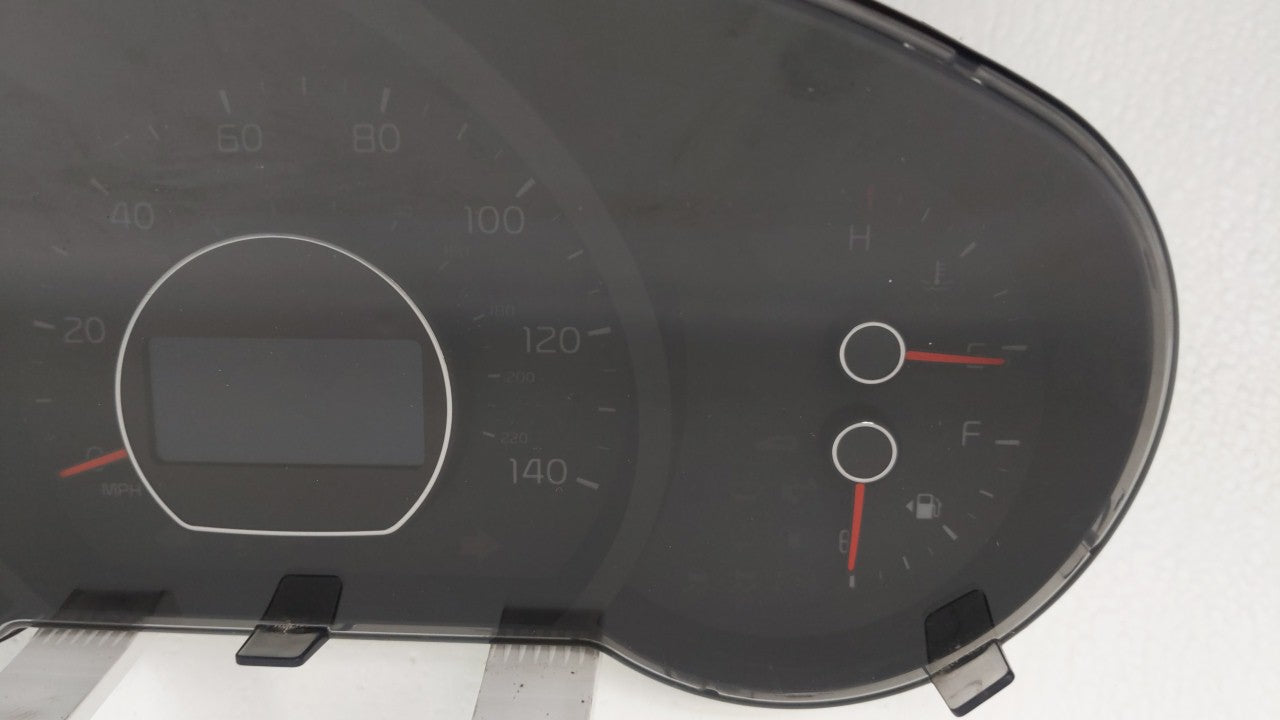 2014-2015 Kia Soul Instrument Cluster Speedometer Gauges P/N:94006-B2540 Fits Fits 2014 2015 OEM Used Auto Parts - Oemusedau
