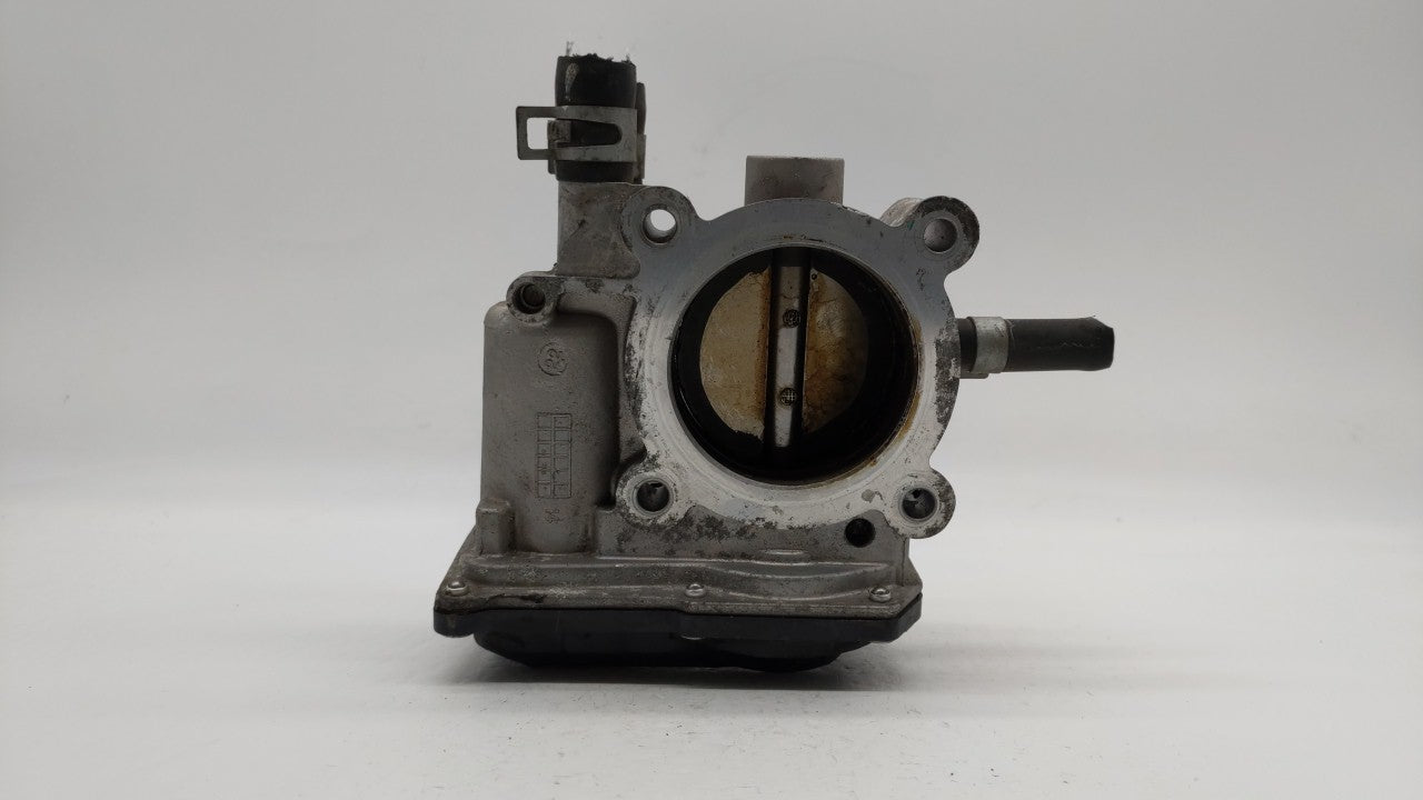 2012-2019 Kia Soul Throttle Body P/N:5302-1S02 35100-2B300 Fits Fits 2012 2013 2014 2015 2016 2017 2018 2019 OEM Used Auto P