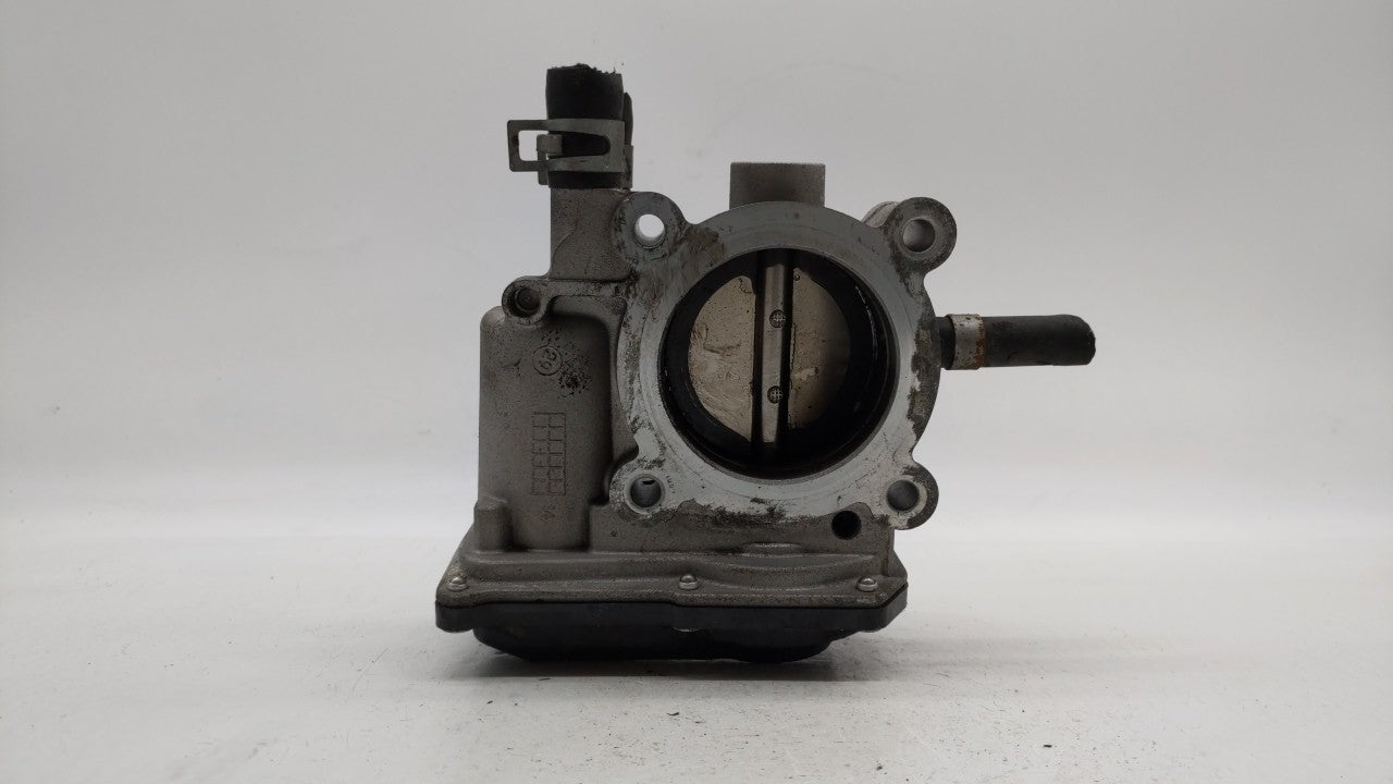 2012-2019 Kia Soul Throttle Body P/N:5302-1S02 35100-2B300 Fits Fits 2012 2013 2014 2015 2016 2017 2018 2019 OEM Used Auto P