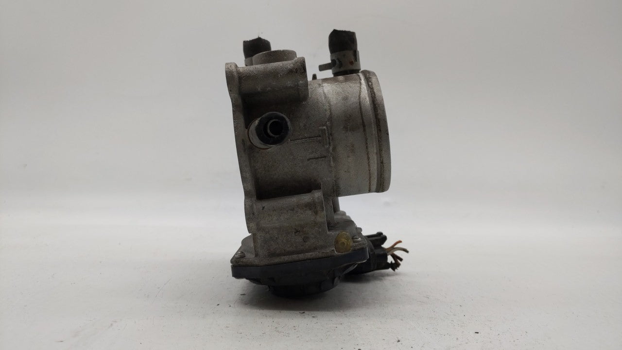 2012-2019 Kia Soul Throttle Body P/N:5302-1S02 35100-2B300 Fits Fits 2012 2013 2014 2015 2016 2017 2018 2019 OEM Used Auto P