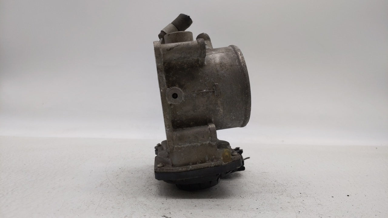 2014-2019 Kia Soul Throttle Body P/N:35100-2E000 Fits Fits 2011 2012 2013 2014 2015 2016 2017 2018 2019 OEM Used Auto Parts 