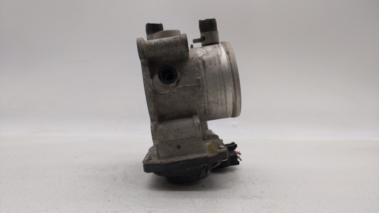 2012-2019 Kia Soul Throttle Body P/N:5302-1S02 35100-2B300 Fits Fits 2012 2013 2014 2015 2016 2017 2018 2019 OEM Used Auto P