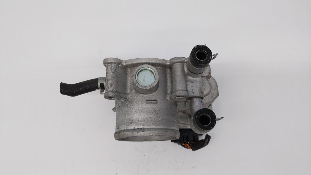 2012-2019 Kia Soul Throttle Body P/N:5302-1S02 35100-2B300 Fits Fits 2012 2013 2014 2015 2016 2017 2018 2019 OEM Used Auto P
