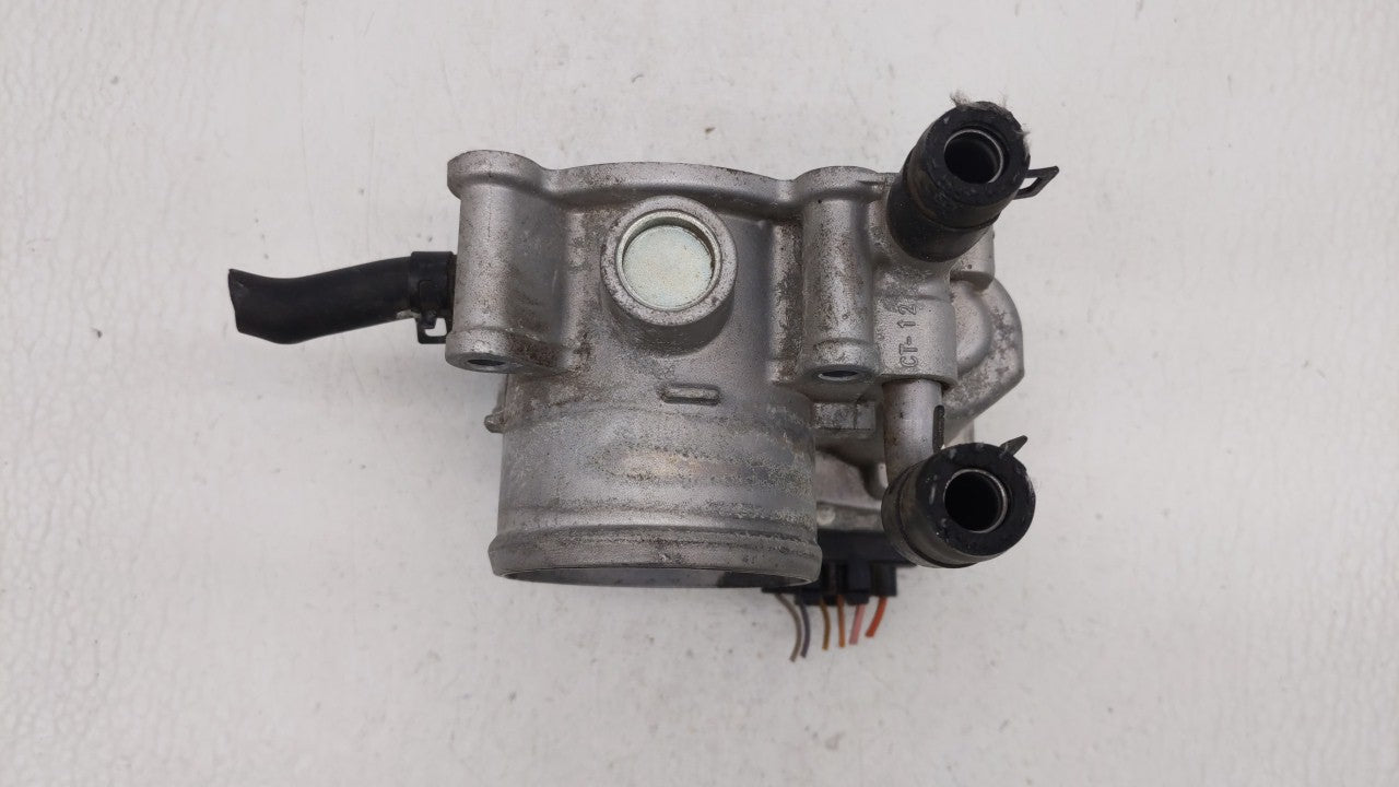 2012-2019 Kia Soul Throttle Body P/N:5302-1S02 35100-2B300 Fits Fits 2012 2013 2014 2015 2016 2017 2018 2019 OEM Used Auto P