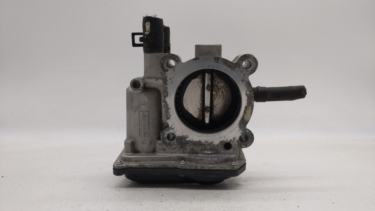 2012-2019 Kia Soul Throttle Body P/N:5302-1S02 35100-2B300 Fits Fits 2012 2013 2014 2015 2016 2017 2018 2019 OEM Used Auto P