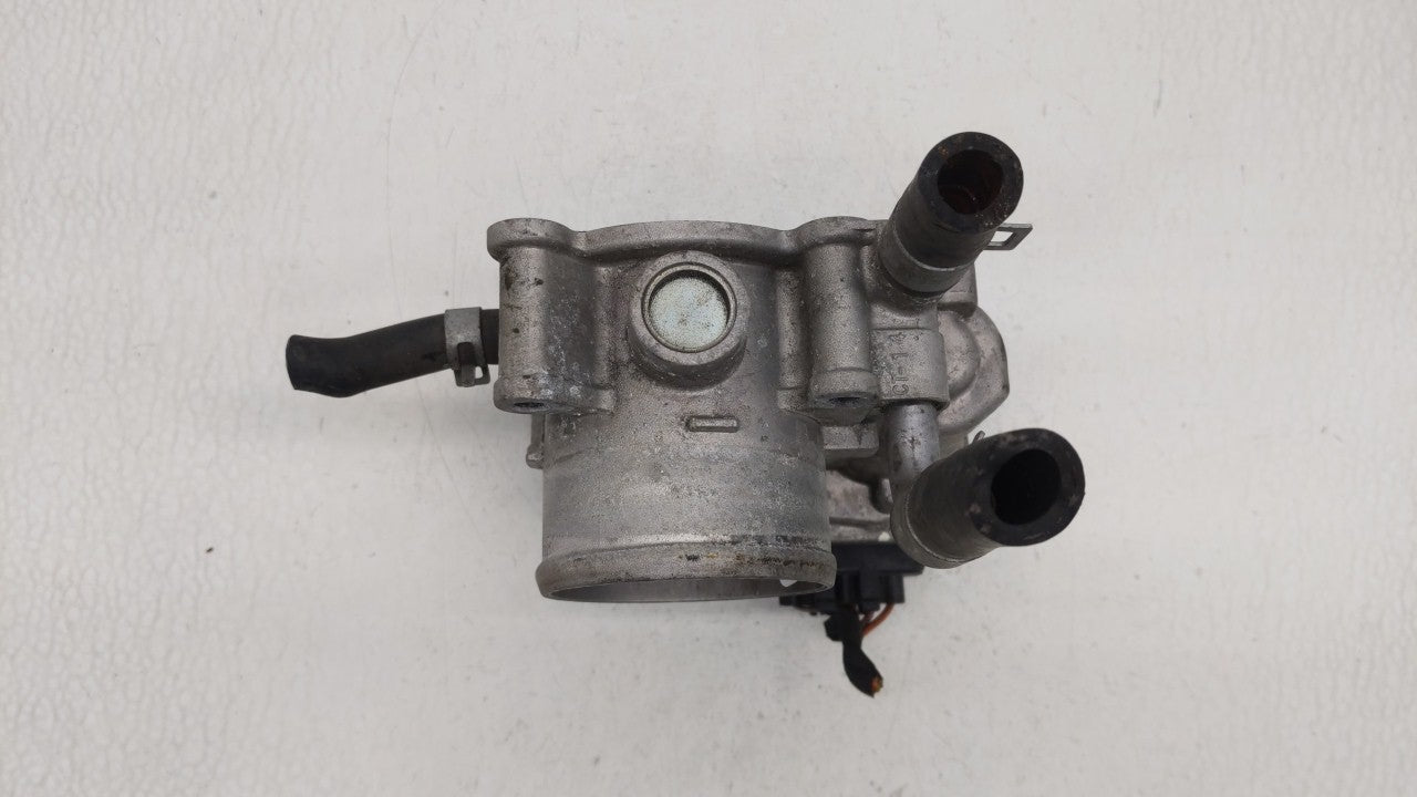2012-2019 Kia Soul Throttle Body P/N:5302-1S02 35100-2B300 Fits Fits 2012 2013 2014 2015 2016 2017 2018 2019 OEM Used Auto P