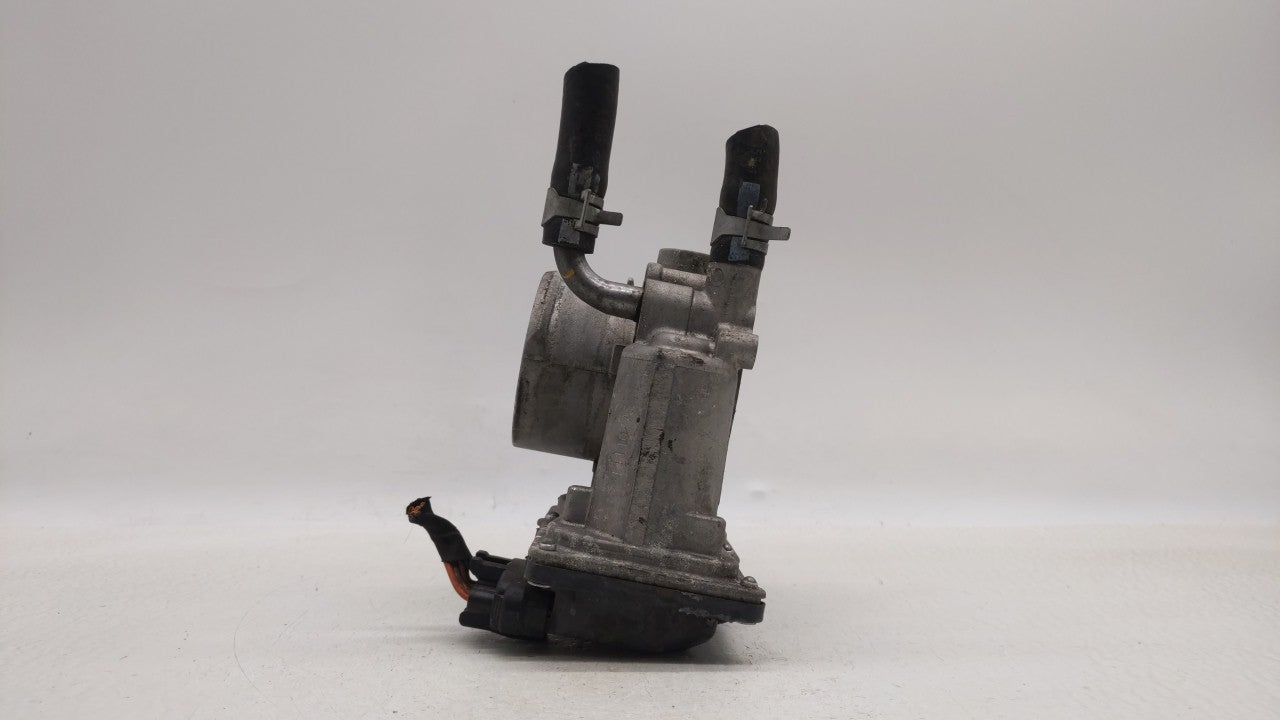 2012-2019 Kia Soul Throttle Body P/N:5302-1S02 35100-2B300 Fits Fits 2012 2013 2014 2015 2016 2017 2018 2019 OEM Used Auto P