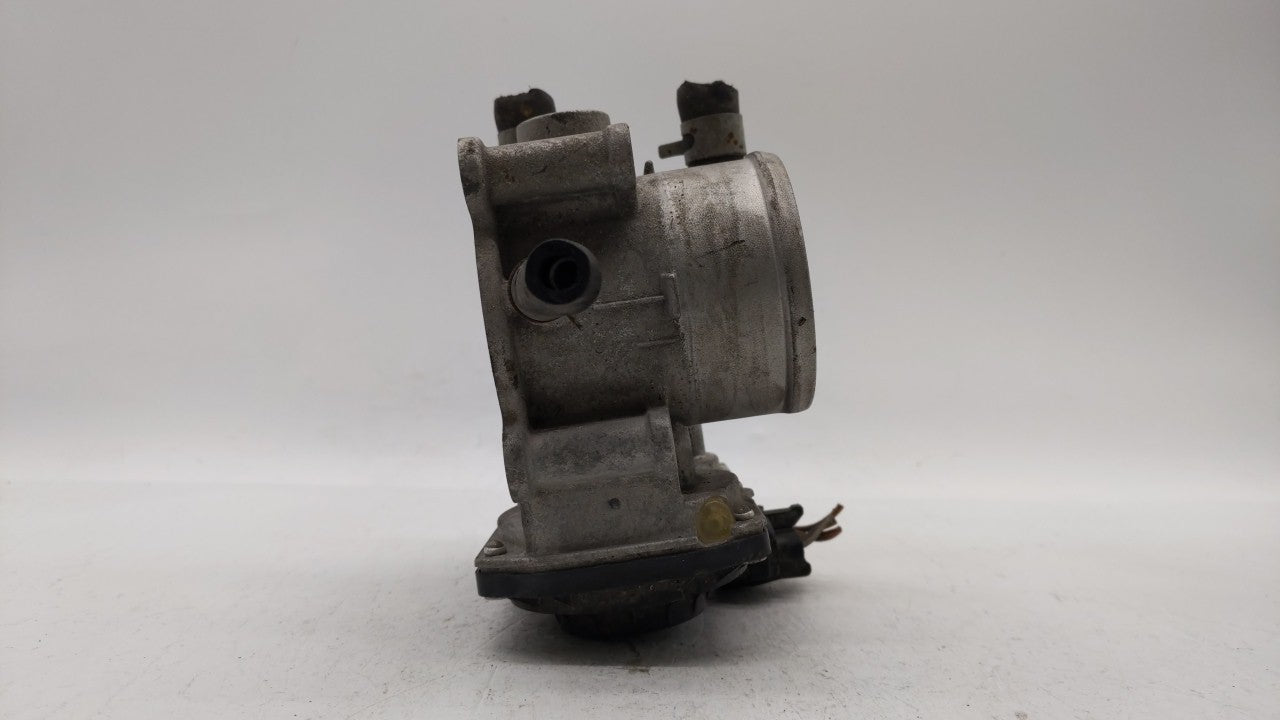 2012-2019 Kia Soul Throttle Body P/N:5302-1S02 35100-2B300 Fits Fits 2012 2013 2014 2015 2016 2017 2018 2019 OEM Used Auto P