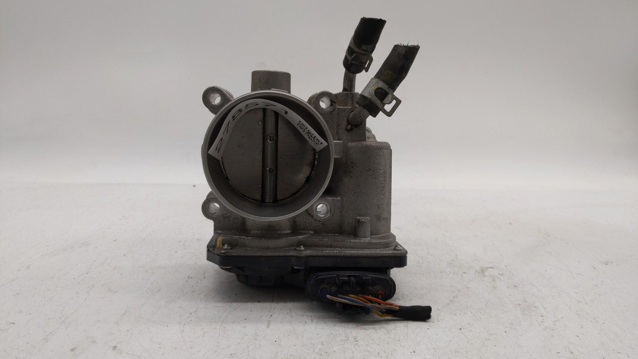 2014-2019 Kia Soul Throttle Body P/N:35100-2E000 Fits Fits 2011 2012 2013 2014 2015 2016 2017 2018 2019 OEM Used Auto Parts 