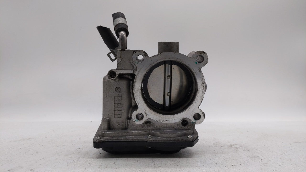 2014-2019 Kia Soul Throttle Body P/N:35100-2E000 Fits Fits 2011 2012 2013 2014 2015 2016 2017 2018 2019 OEM Used Auto Parts 
