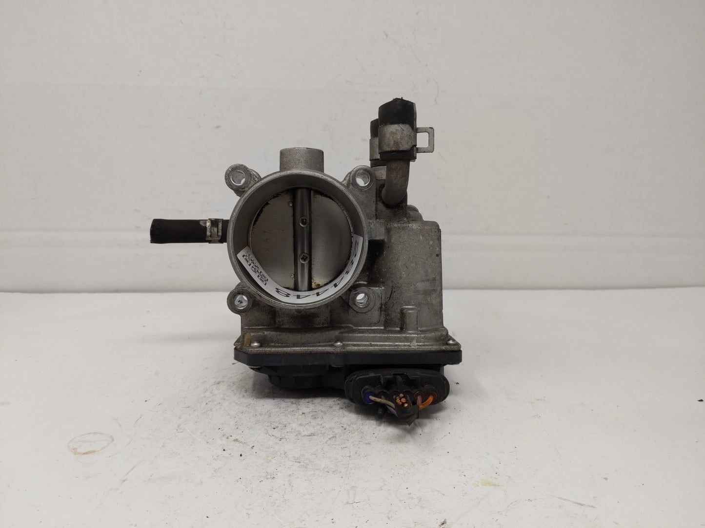 2012-2019 Kia Soul Throttle Body P/N:35100-2B310 5302-1S02, 35100-2B300 Fits Fits 2012 2013 2014 2015 2016 2017 2018 2019 OE