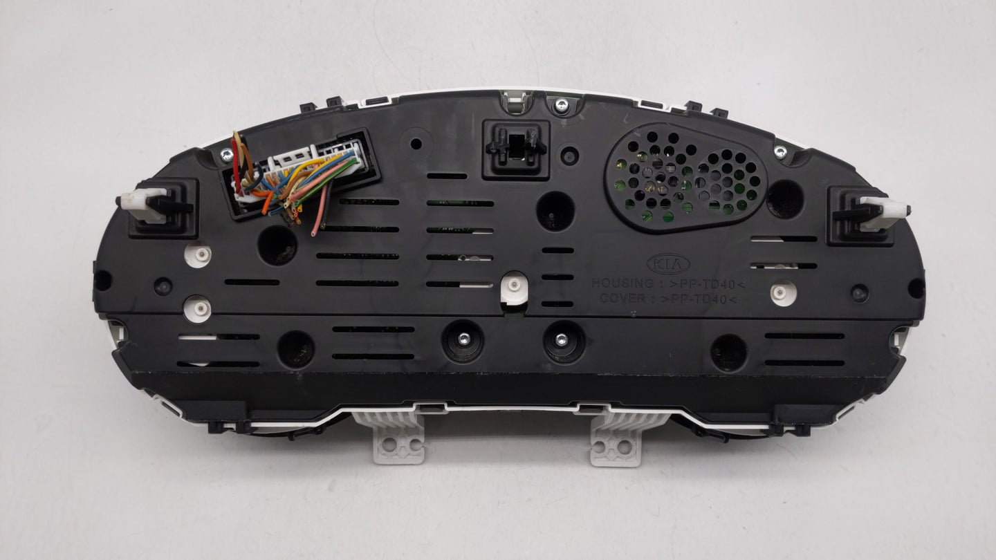 2014-2015 Kia Soul Instrument Cluster Speedometer Gauges P/N:94006-B2540 Fits Fits 2014 2015 OEM Used Auto Parts - Oemusedau
