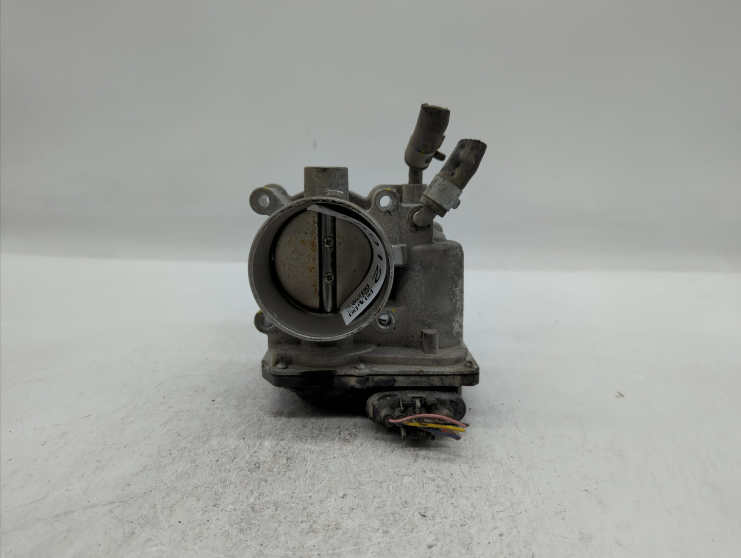 2014-2019 Kia Soul Throttle Body P/N:35100-2E710 35100-2E000 Fits Fits 2011 2012 2013 2014 2015 2016 2017 2018 2019 OEM Used