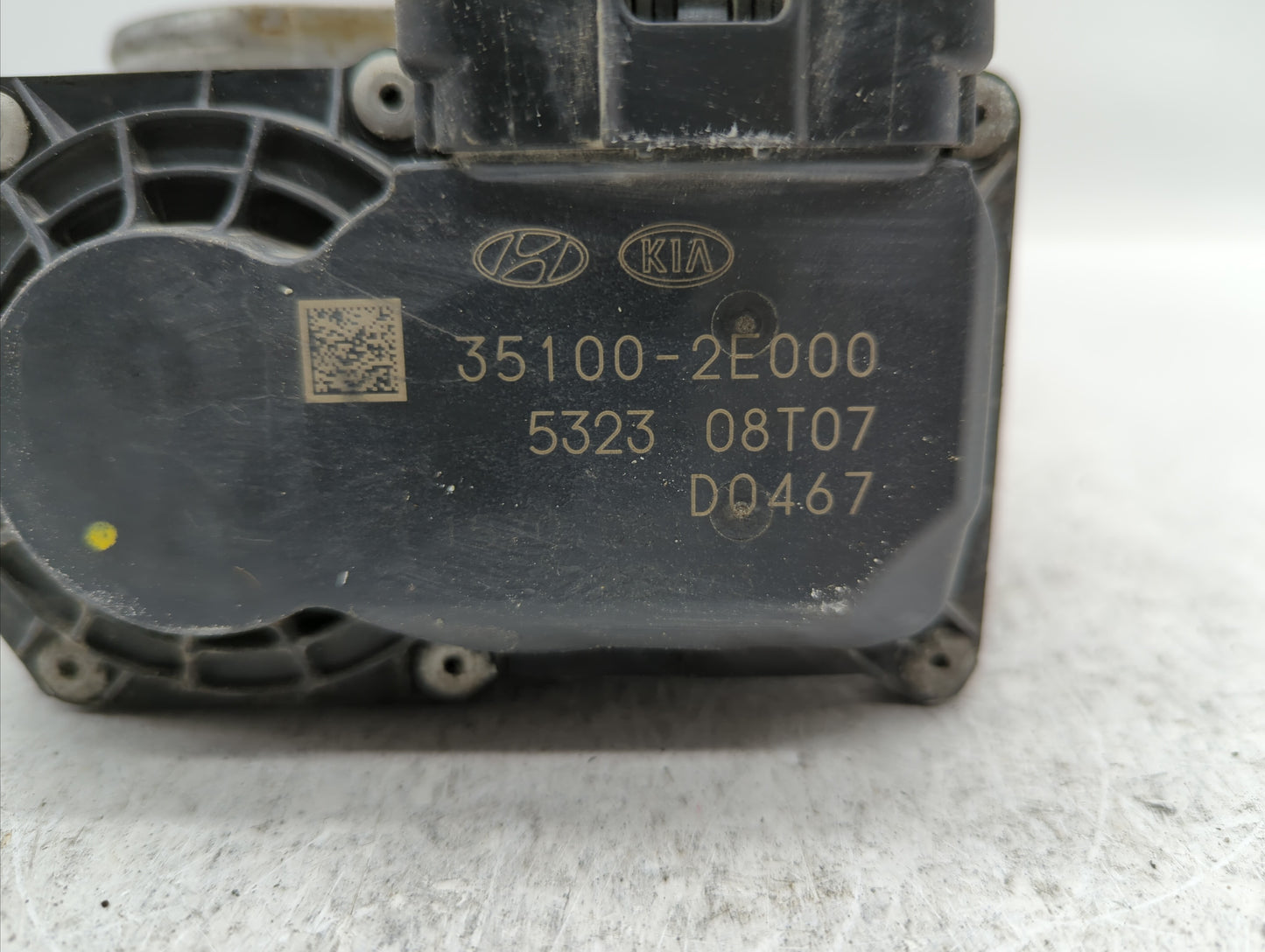 2014-2019 Kia Soul Throttle Body P/N:35100-2E710 35100-2E000 Fits Fits 2011 2012 2013 2014 2015 2016 2017 2018 2019 OEM Used