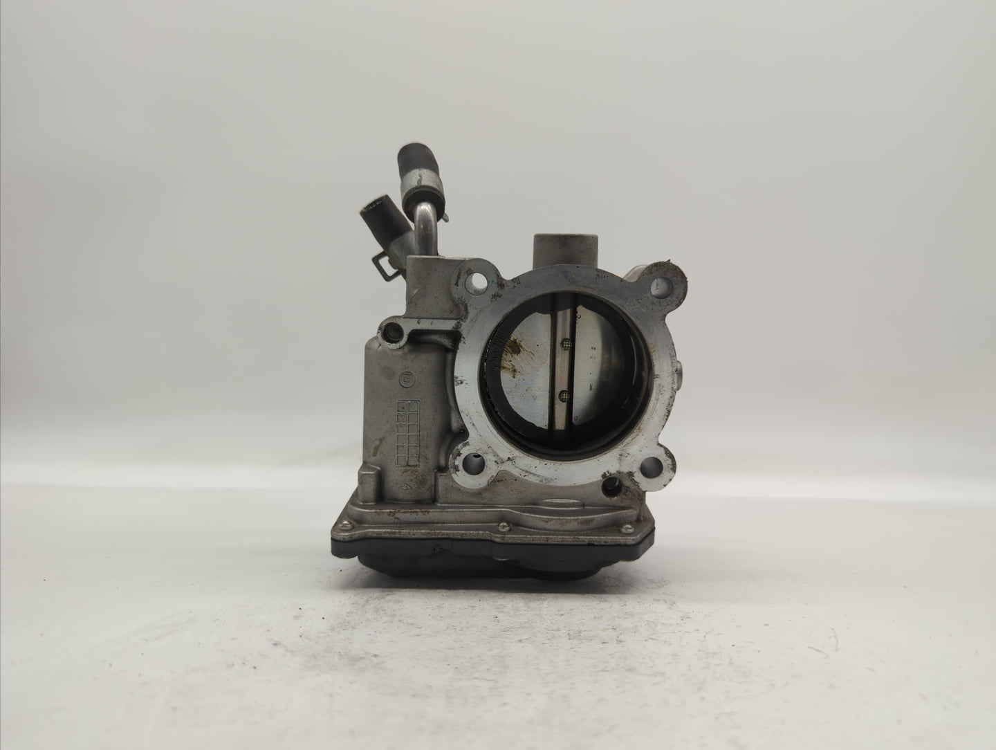 2014-2019 Kia Soul Throttle Body P/N:35100-2E710 35100-2E000 Fits Fits 2011 2012 2013 2014 2015 2016 2017 2018 2019 OEM Used