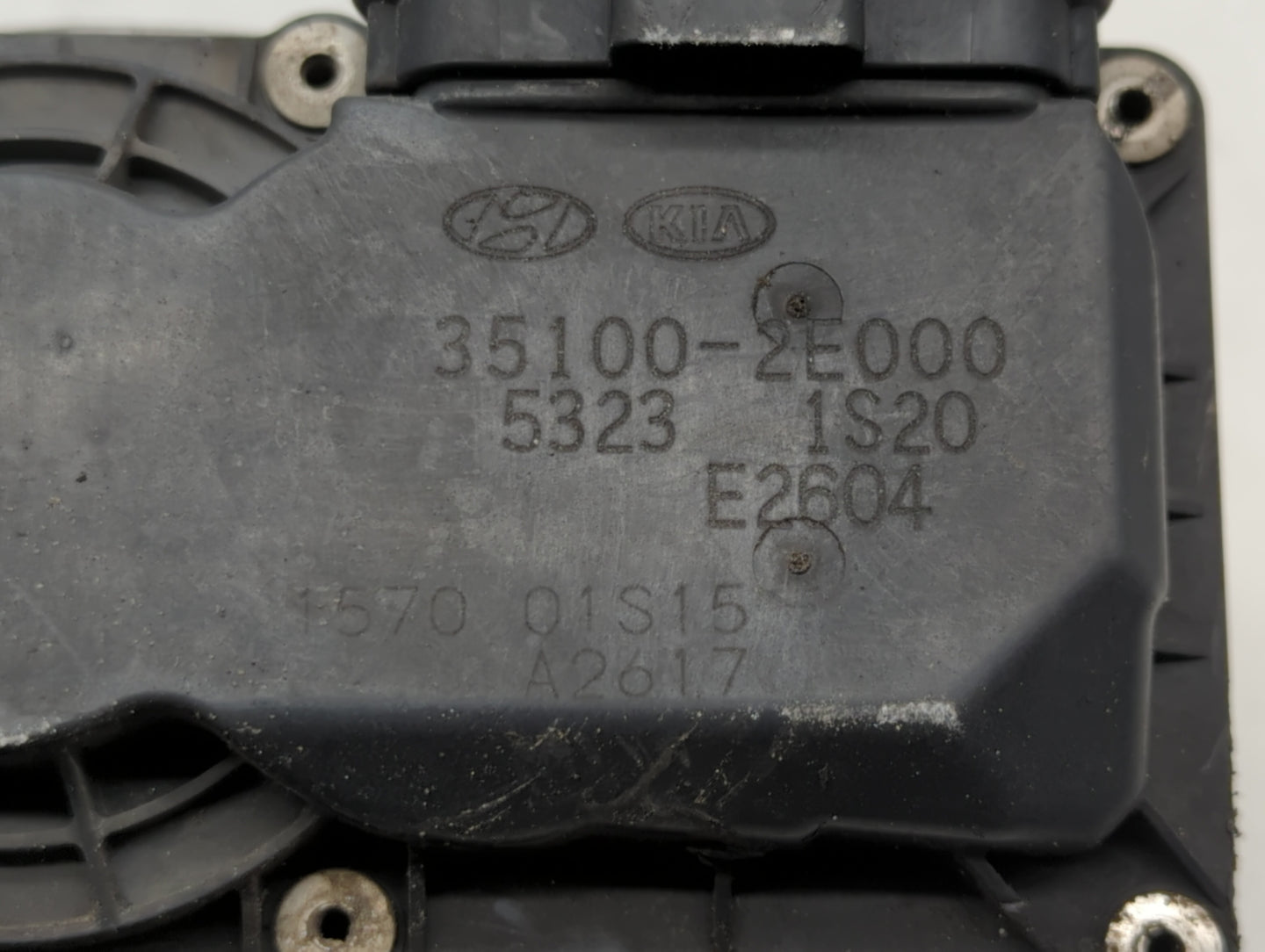 2014-2019 Kia Soul Throttle Body P/N:35100-2E710 35100-2E000 Fits Fits 2011 2012 2013 2014 2015 2016 2017 2018 2019 OEM Used